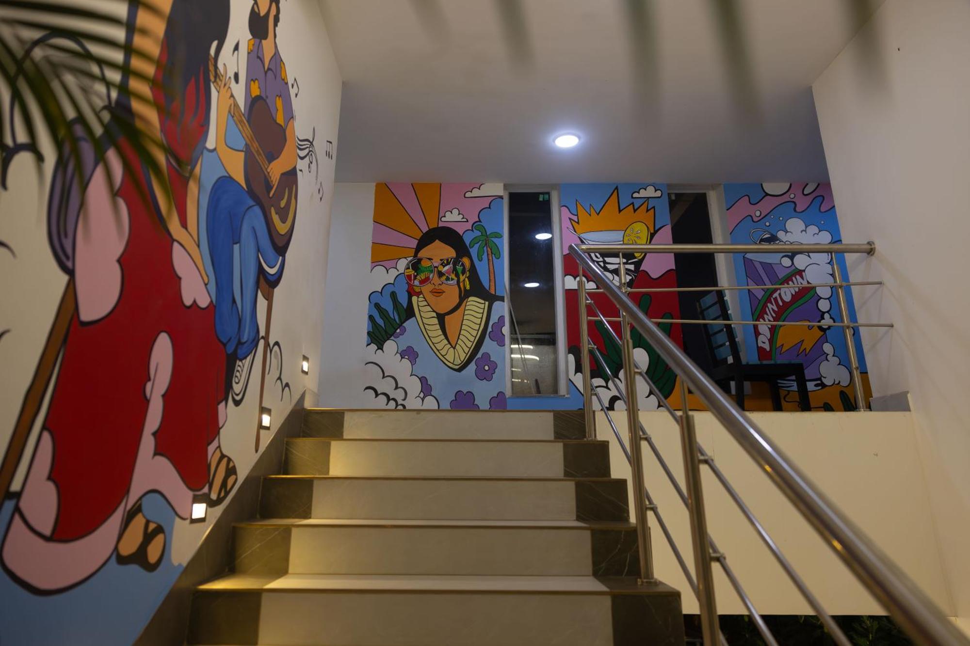 Downtown Hostels - Анжуна Екстер'єр фото