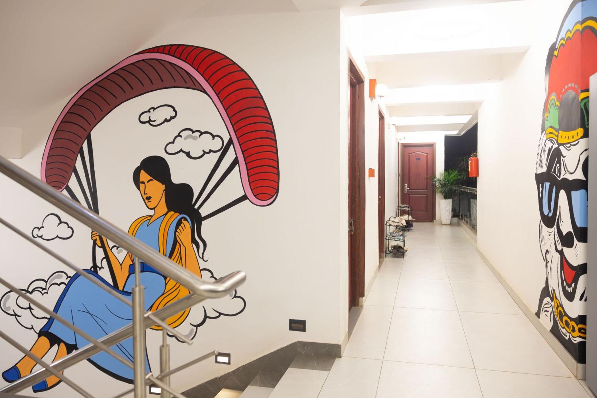 Downtown Hostels - Анжуна Екстер'єр фото