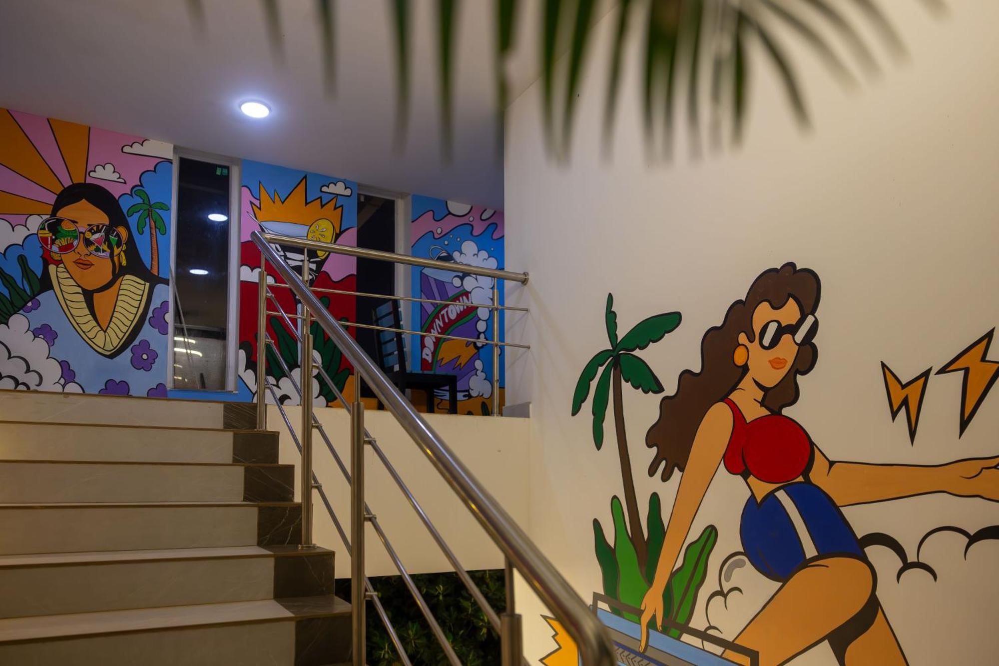 Downtown Hostels - Анжуна Екстер'єр фото